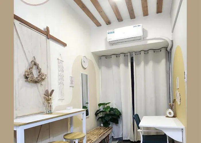 Boho Minimalst 1br Familysuite Fame T2 With Netflix * Manila